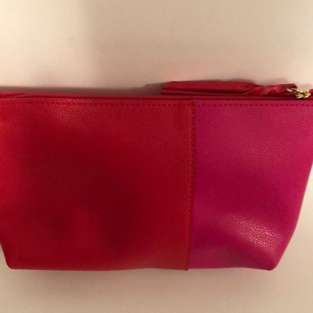 Estée Lauder Makeup case NWOT